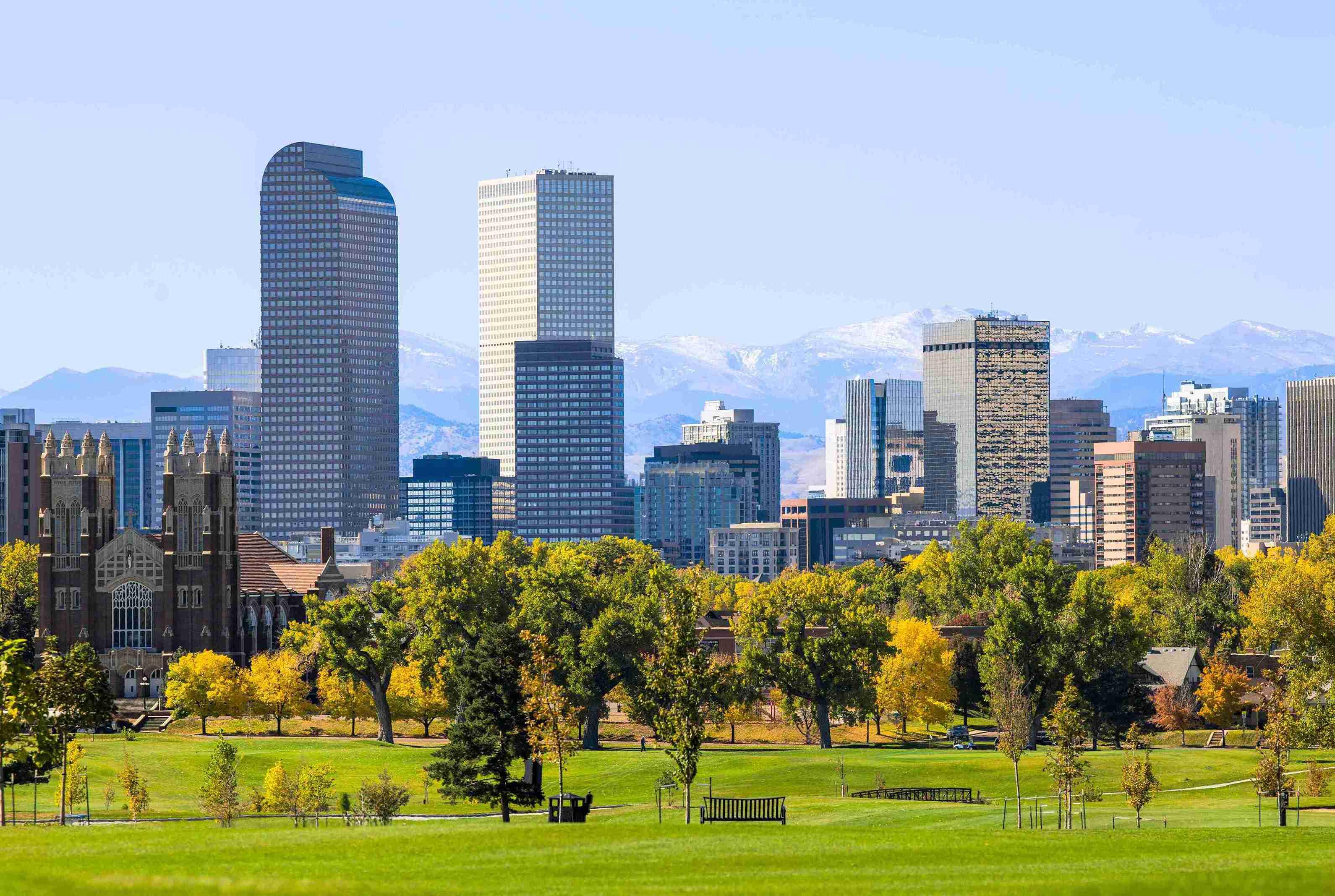 Denver Colorado skyline from park